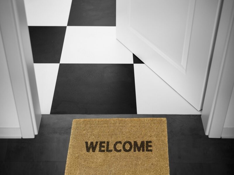 Paillasson personnalisable : Comment choisir le design parfait pour votre marque